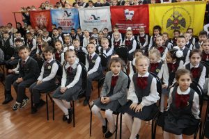Уроки мужества и патриотические выставки прошли в СОШ № 40 города Астрахани